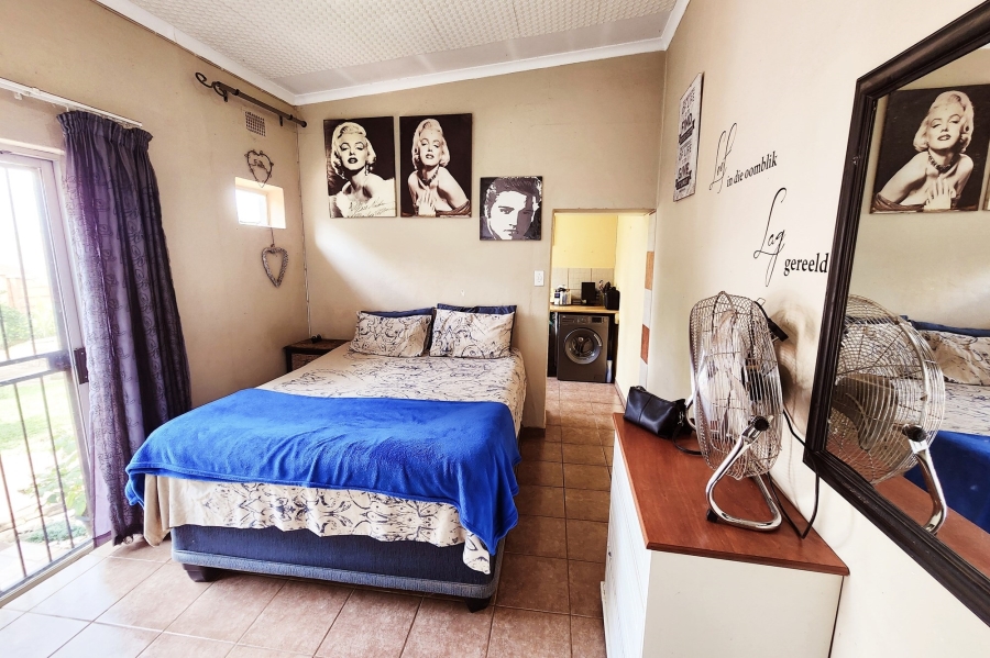 5 Bedroom Property for Sale in Valhalla Gauteng