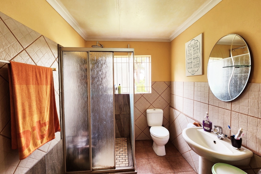 5 Bedroom Property for Sale in Valhalla Gauteng