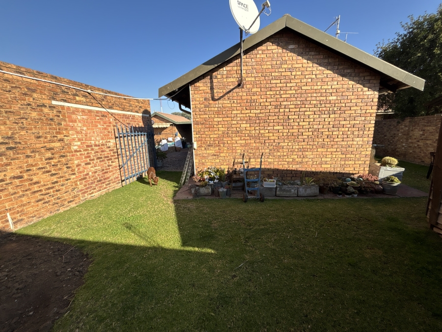 3 Bedroom Property for Sale in Van Dyk Park Gauteng