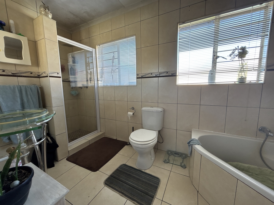 3 Bedroom Property for Sale in Van Dyk Park Gauteng