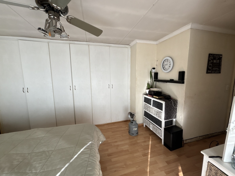 3 Bedroom Property for Sale in Van Dyk Park Gauteng