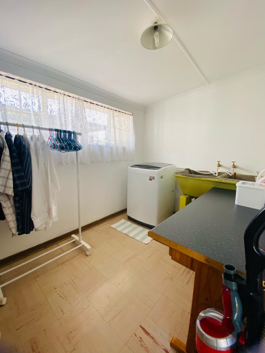 4 Bedroom Property for Sale in Sonland Park Gauteng