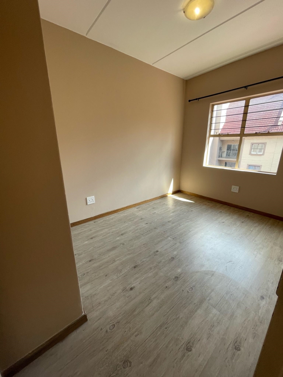 2 Bedroom Property for Sale in Sundowner Gauteng