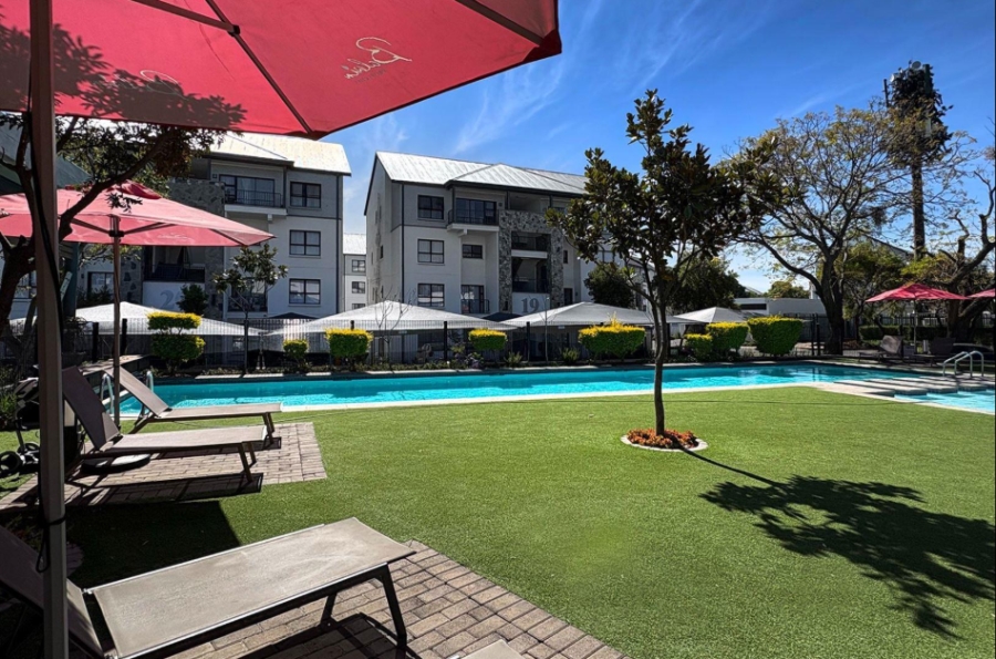 To Let 2 Bedroom Property for Rent in Crowthorne AH Gauteng