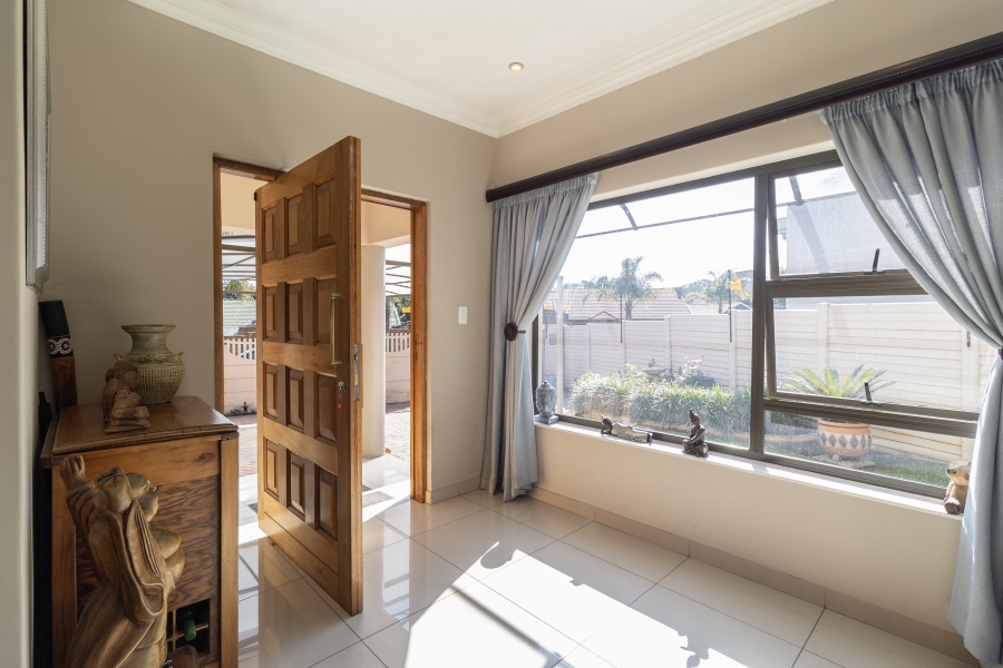 3 Bedroom Property for Sale in Marais Steyn Park Gauteng