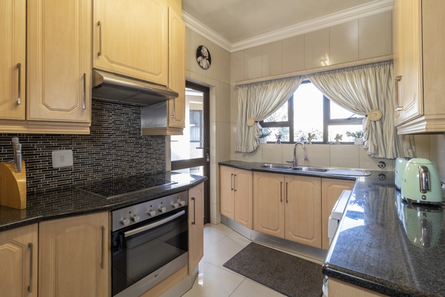 3 Bedroom Property for Sale in Marais Steyn Park Gauteng