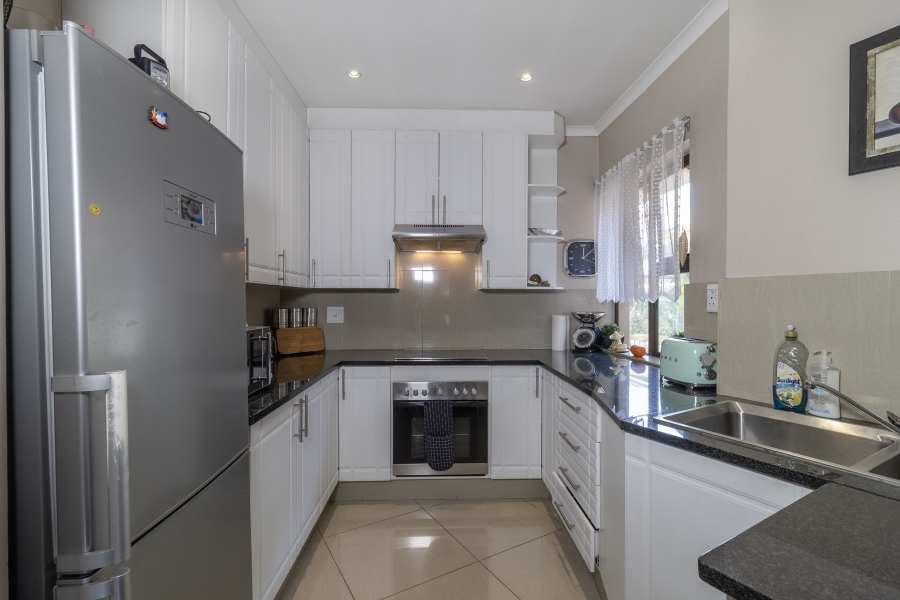 3 Bedroom Property for Sale in Marais Steyn Park Gauteng