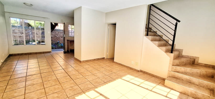 2 Bedroom Property for Sale in Annlin Gauteng