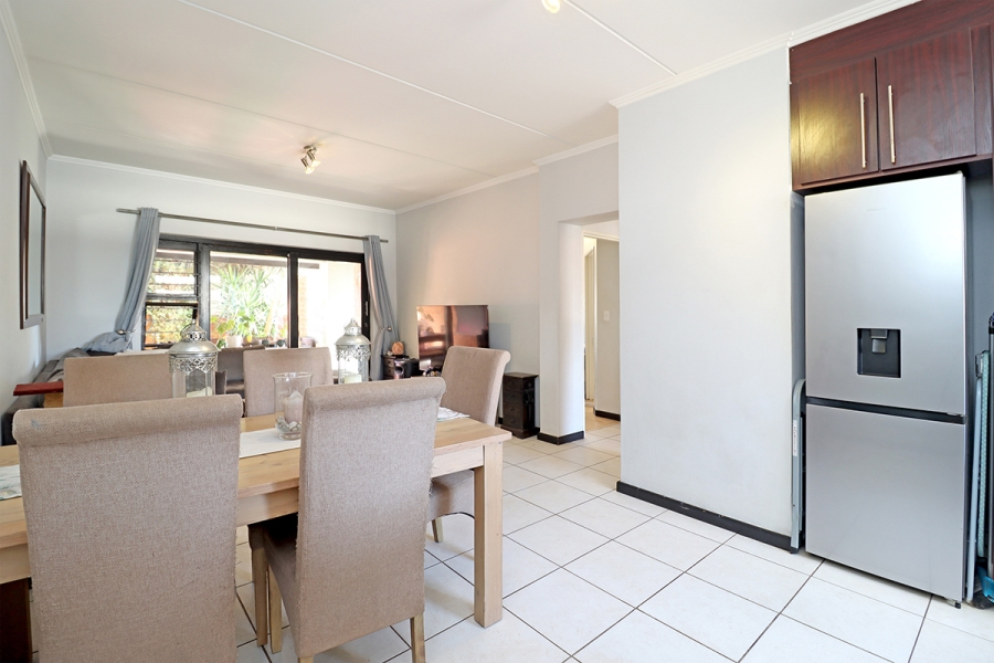 2 Bedroom Property for Sale in Greenstone Hill Gauteng