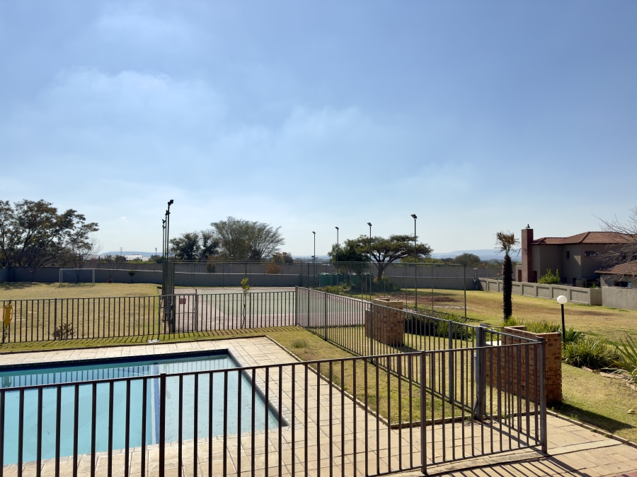 2 Bedroom Property for Sale in Tijger Valley Gauteng