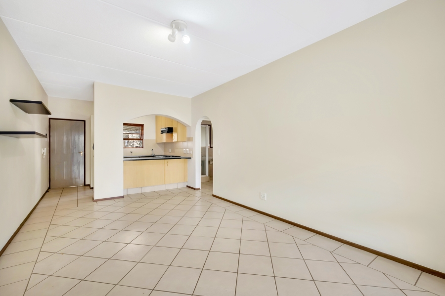 1 Bedroom Property for Sale in Strathavon Gauteng