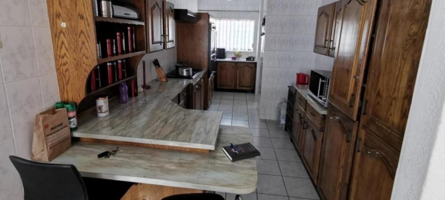 3 Bedroom Property for Sale in Birchleigh North Gauteng