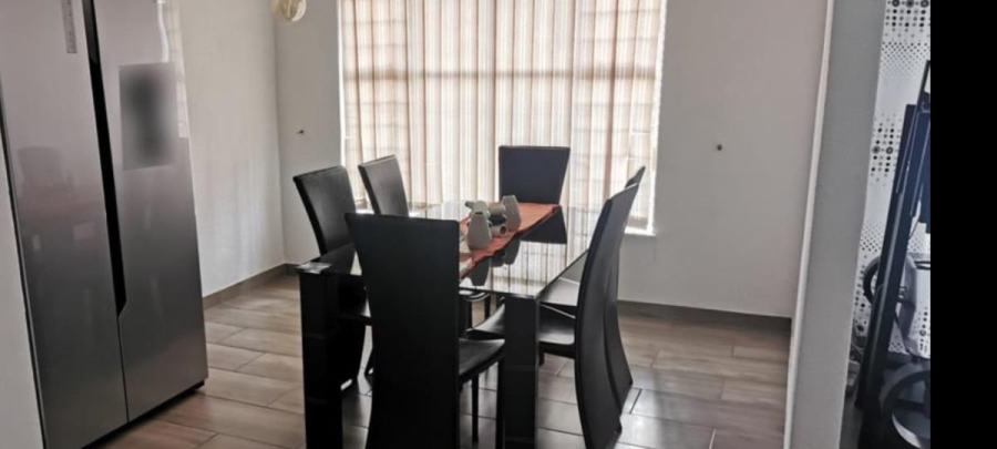 3 Bedroom Property for Sale in Birchleigh North Gauteng