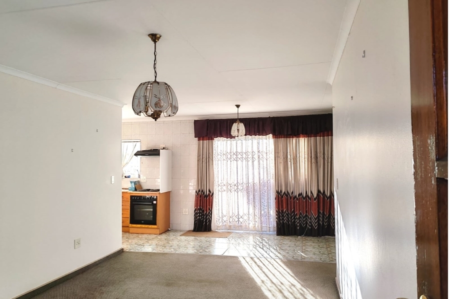 1 Bedroom Property for Sale in Three Rivers Gauteng