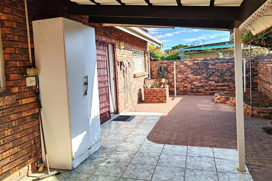 1 Bedroom Property for Sale in Three Rivers Gauteng