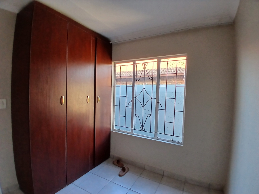 4 Bedroom Property for Sale in Danville Gauteng