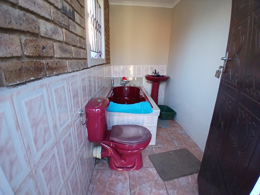 4 Bedroom Property for Sale in Danville Gauteng