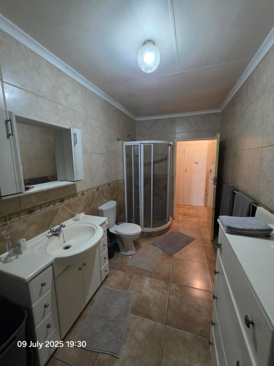 To Let 4 Bedroom Property for Rent in Grootvlei AH Gauteng