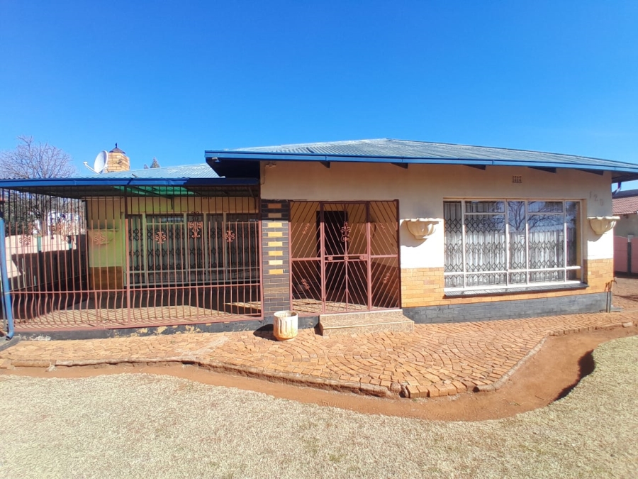 4 Bedroom Property for Sale in Welverdiend Gauteng