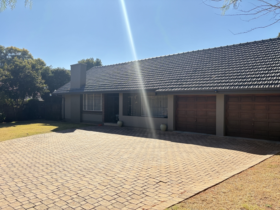 4 Bedroom Property for Sale in Florida Park Gauteng