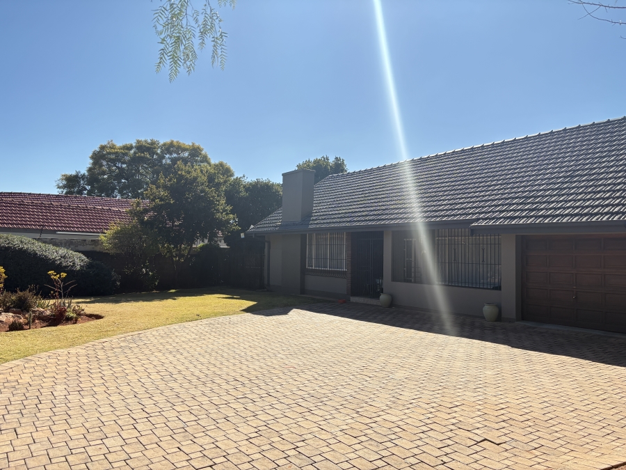 4 Bedroom Property for Sale in Florida Park Gauteng