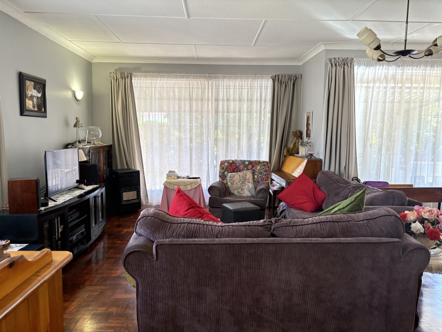 4 Bedroom Property for Sale in Florida Park Gauteng
