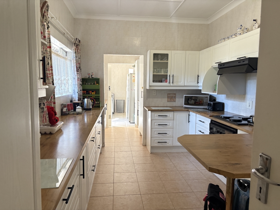 4 Bedroom Property for Sale in Florida Park Gauteng