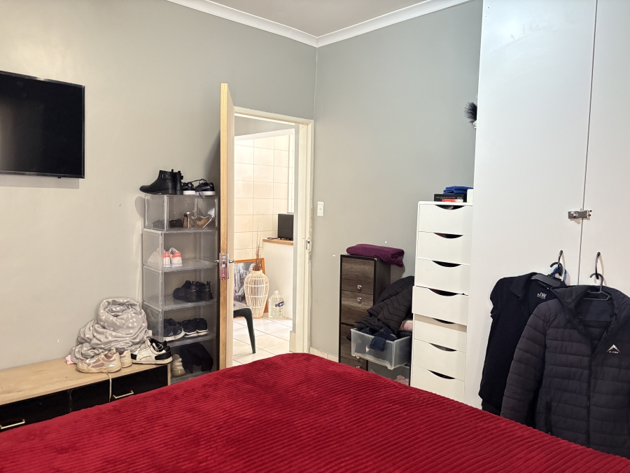 4 Bedroom Property for Sale in Florida Park Gauteng