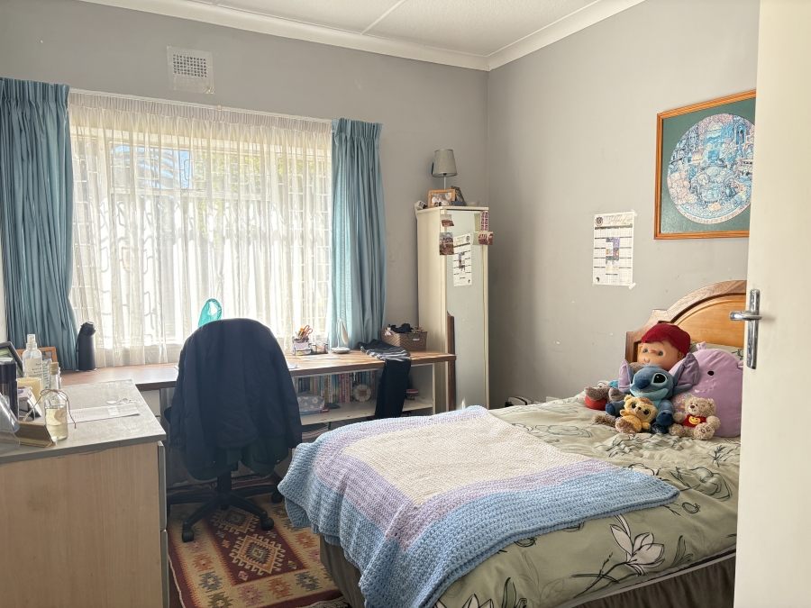 4 Bedroom Property for Sale in Florida Park Gauteng