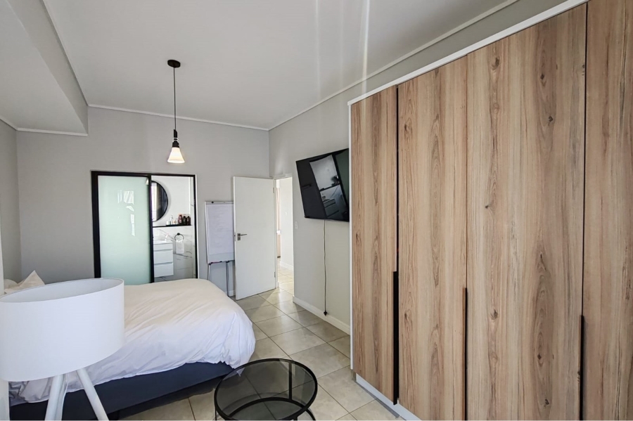 To Let 2 Bedroom Property for Rent in Waterfall Gauteng