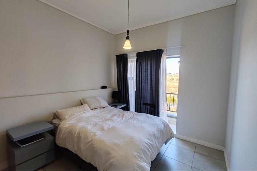 To Let 2 Bedroom Property for Rent in Waterfall Gauteng