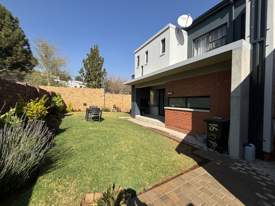 4 Bedroom Property for Sale in North Riding AH Gauteng