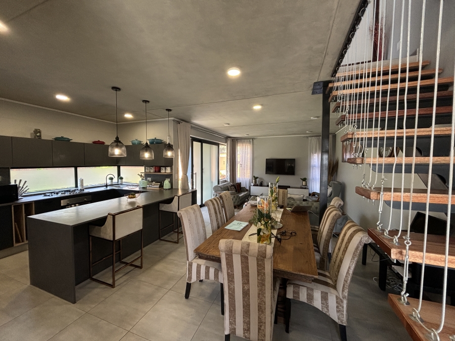 4 Bedroom Property for Sale in North Riding AH Gauteng