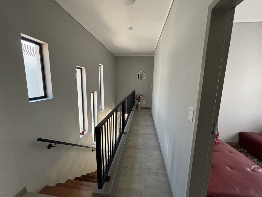 4 Bedroom Property for Sale in North Riding AH Gauteng