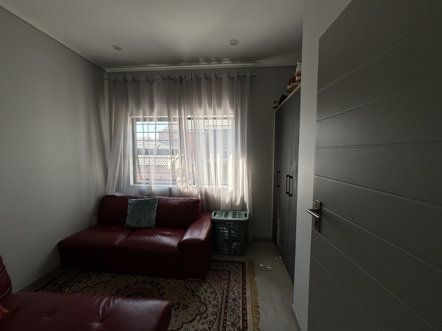 4 Bedroom Property for Sale in North Riding AH Gauteng