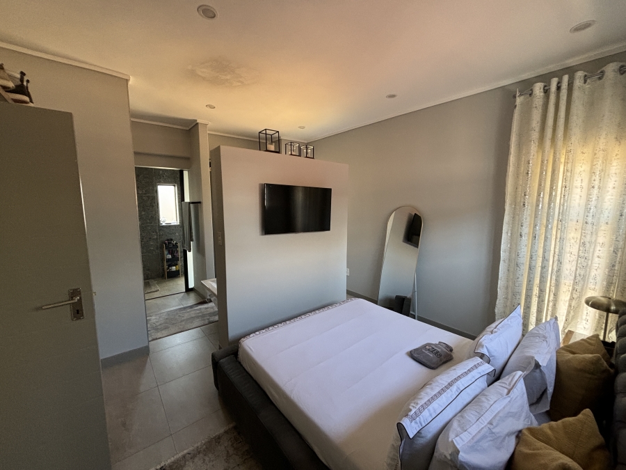 4 Bedroom Property for Sale in North Riding AH Gauteng