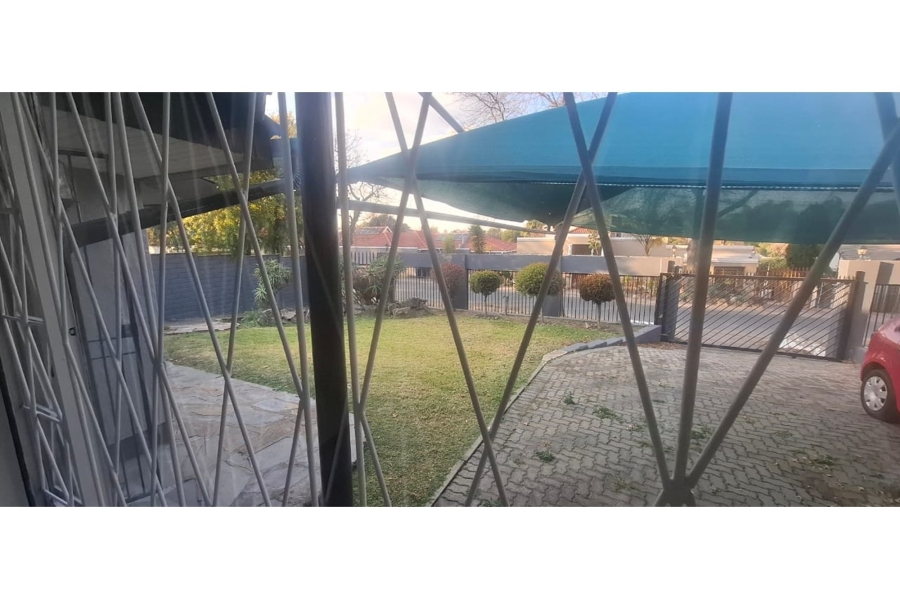 4 Bedroom Property for Sale in Blairgowrie Gauteng