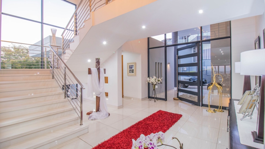 4 Bedroom Property for Sale in Featherbrooke Estate Gauteng