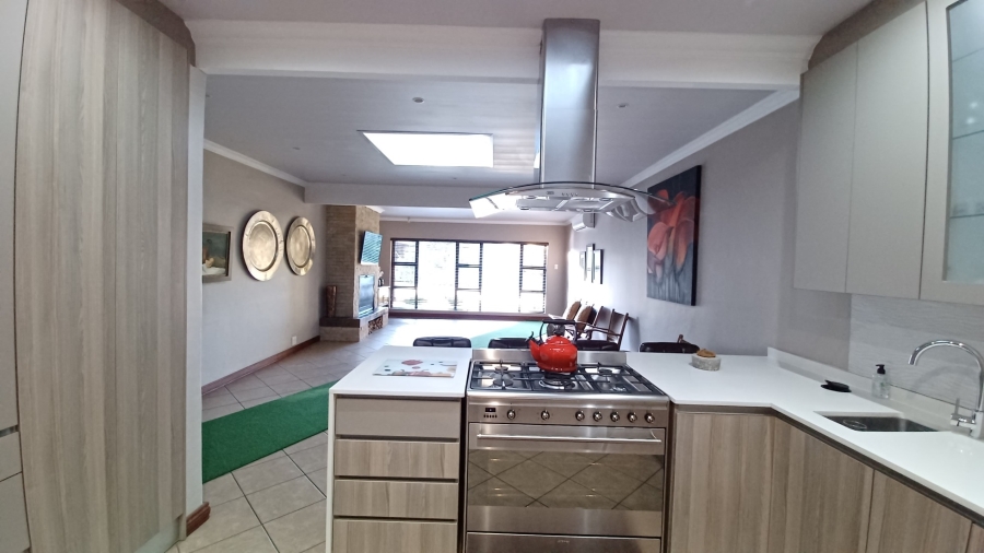 3 Bedroom Property for Sale in Vanderbijlpark SE 2 Gauteng