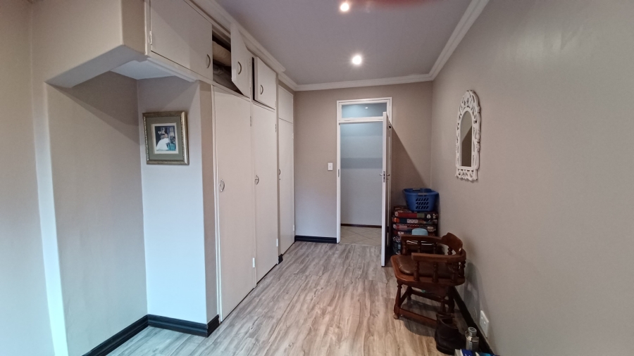 3 Bedroom Property for Sale in Vanderbijlpark SE 2 Gauteng