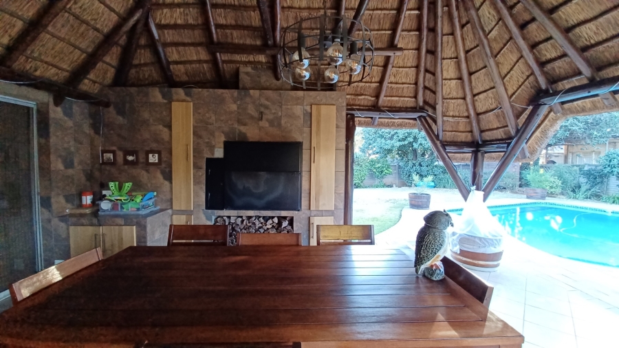 3 Bedroom Property for Sale in Vanderbijlpark SE 2 Gauteng
