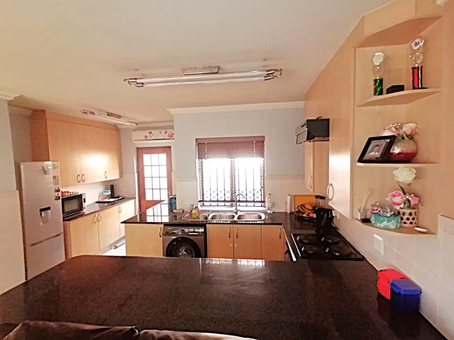 To Let 3 Bedroom Property for Rent in Winchester Hills Gauteng