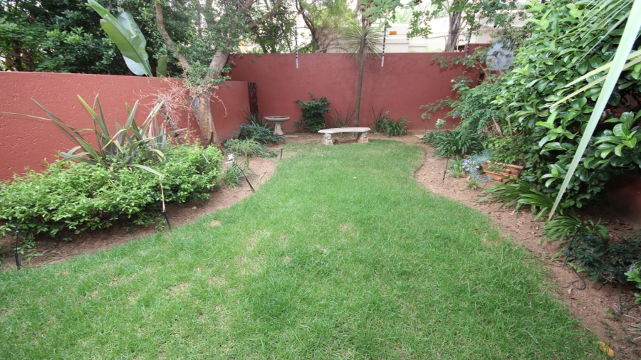 2 Bedroom Property for Sale in Sunninghill Gauteng