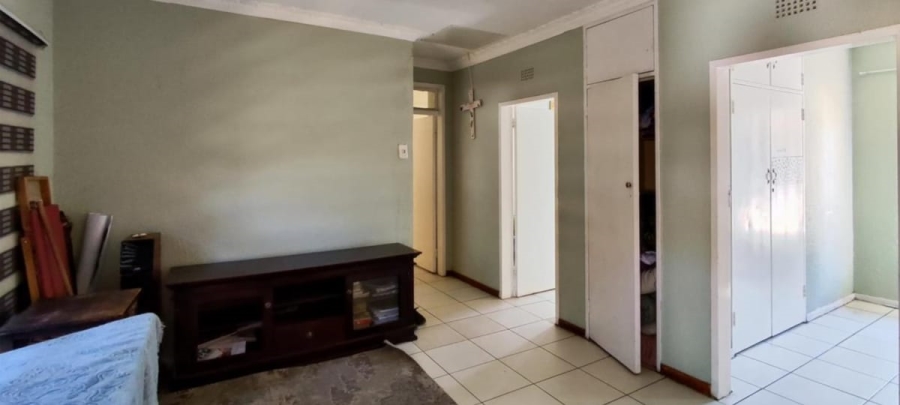 3 Bedroom Property for Sale in Birchleigh North Gauteng