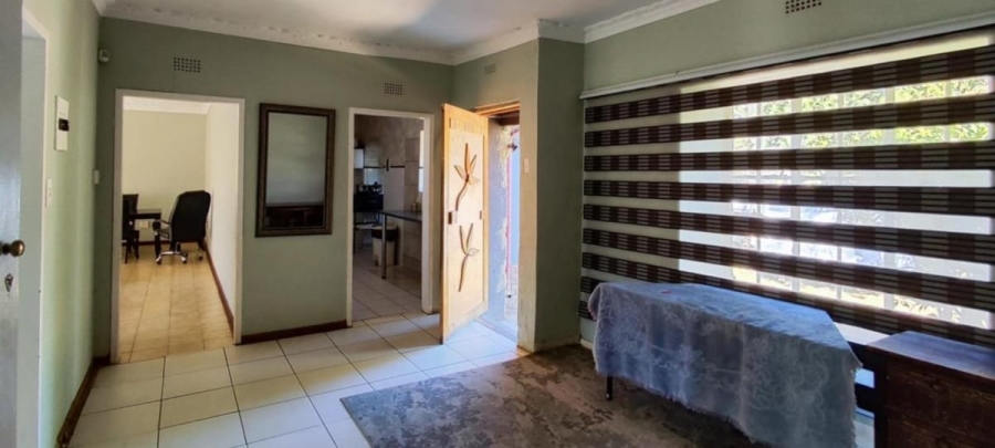3 Bedroom Property for Sale in Birchleigh North Gauteng