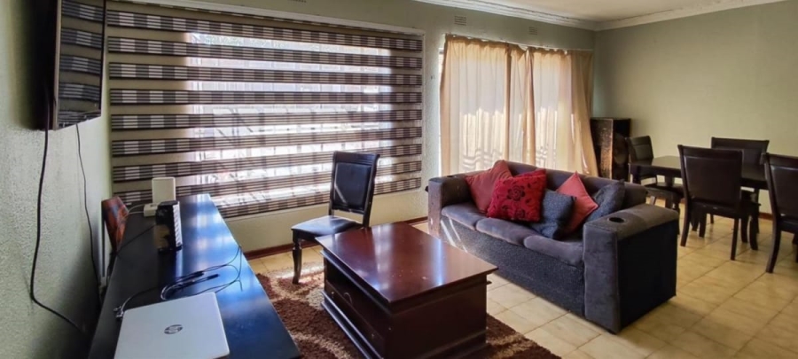 3 Bedroom Property for Sale in Birchleigh North Gauteng