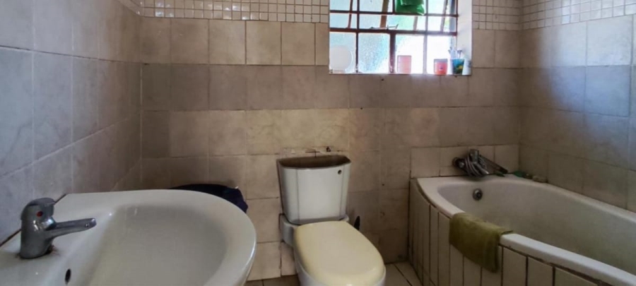 3 Bedroom Property for Sale in Birchleigh North Gauteng