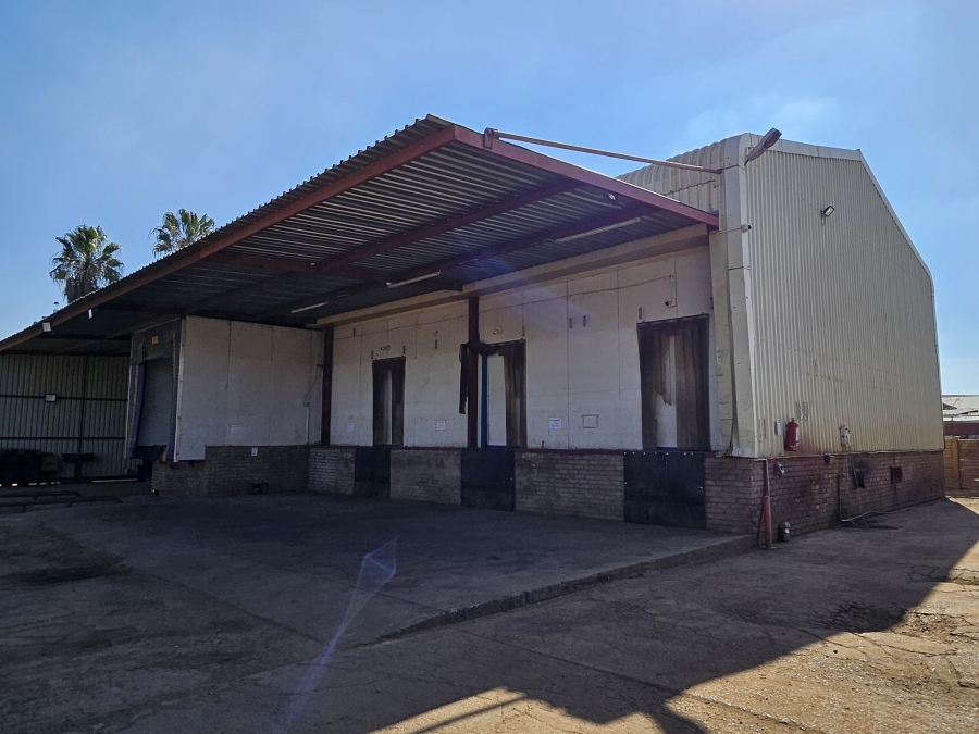 Commercial Property for Sale in Rosslyn Gauteng