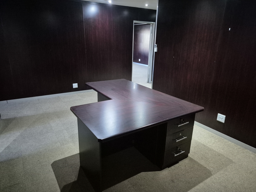 To Let commercial Property for Rent in Sunnyrock Gauteng