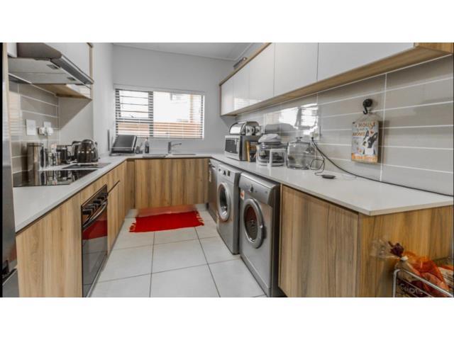 To Let 3 Bedroom Property for Rent in Linbro Park Gauteng